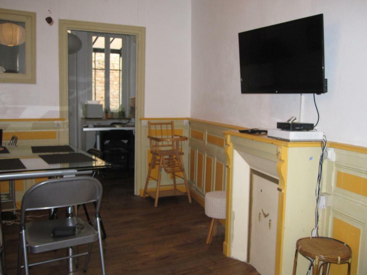 Gite De La Madeleine 80 M2 Турню Экстерьер фото