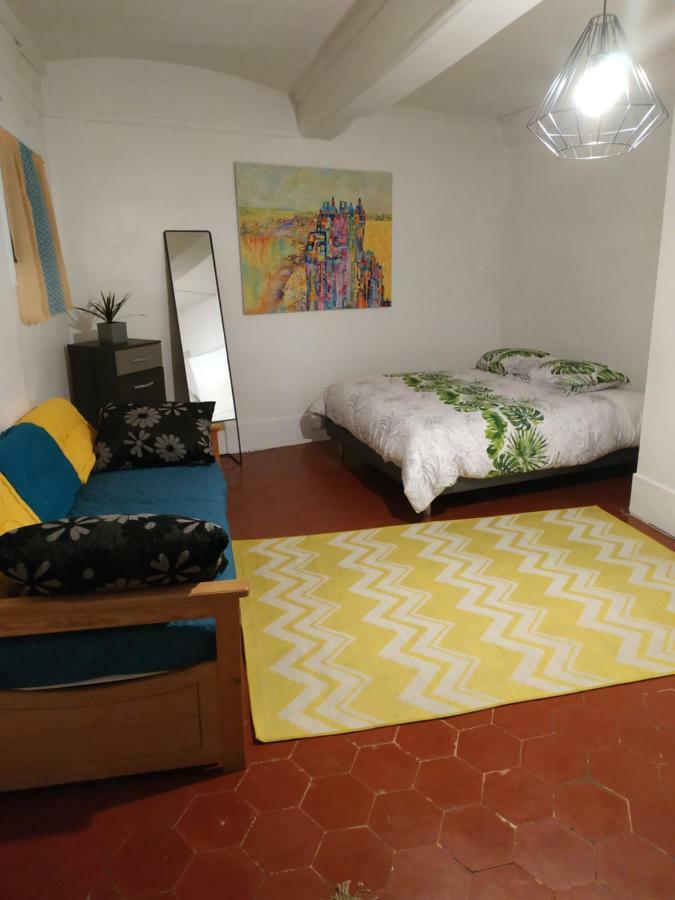 Gite De La Madeleine 80 M2 Турню Экстерьер фото