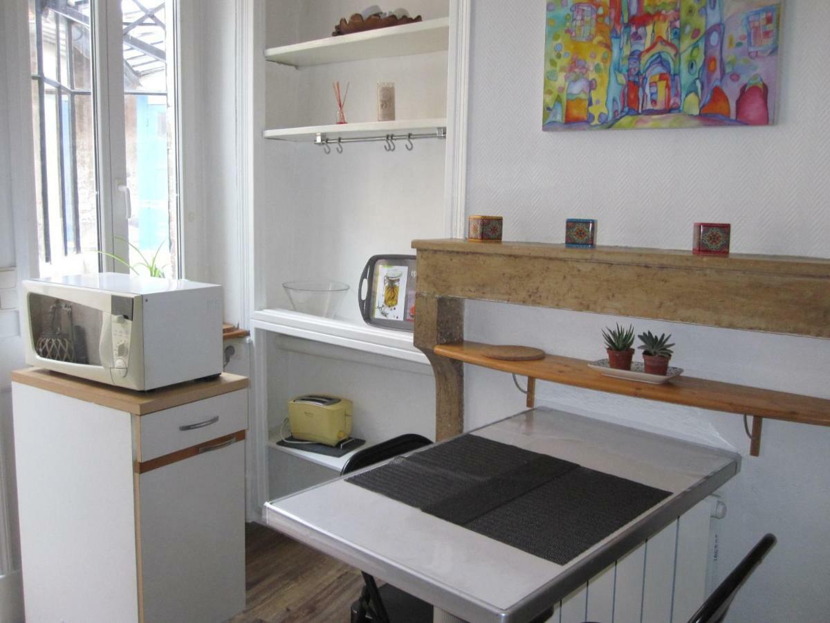Gite De La Madeleine 80 M2 Турню Экстерьер фото